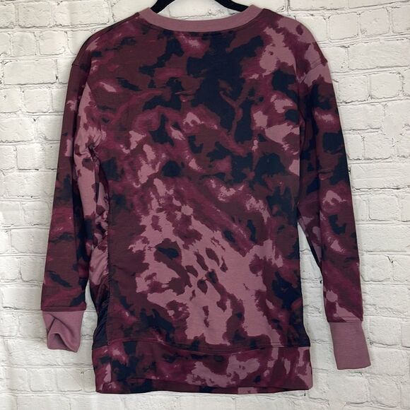 Isabel Maternity Burgundy Camo Long Sleeve Maternity shirt size xs new with tags - Picture 5 of 6